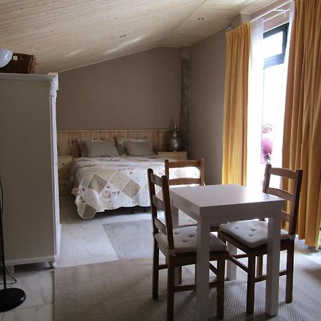 Hostal Casa Martinez Bueu Quarto foto